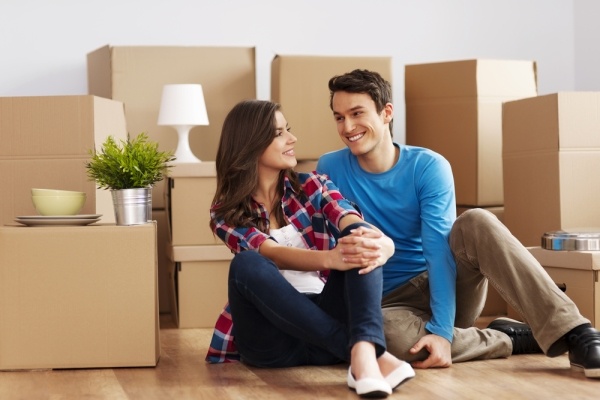 4 Handy Tips for Newlywed Couples to Move in Jointly and Conveniently